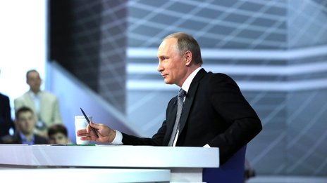 Владимир Путин обещает сохранить поддержку молодым ученым, в том числе через гранты