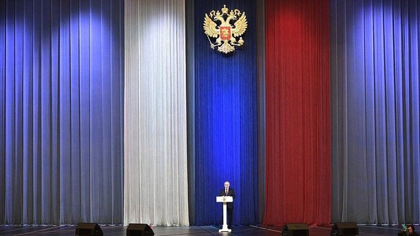 Владимир Путин поздравил российских учителей с профессиональным праздником - 4