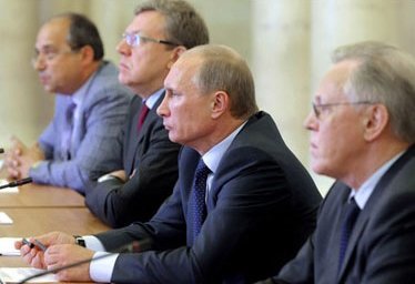 Председатель Правительства Российской Федерации В.В.Путин встретился с учёными-экономистами Российской академии наук