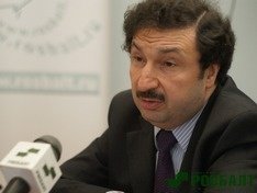 Владимир Мау принял участие в работе инновационного форума в Томске 