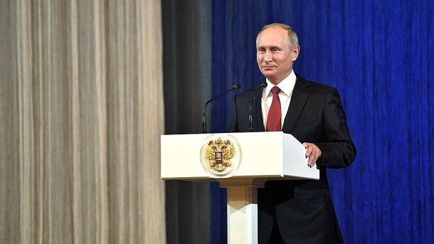 Владимир Путин поздравил российских учителей с профессиональным праздником