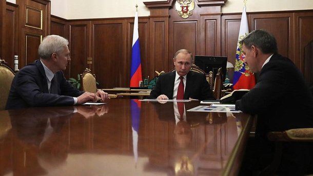 Рабочая встреча с помощником Президента Андреем Фурсенко и генеральным директором Российского научного фонда Александром Хлуновым.