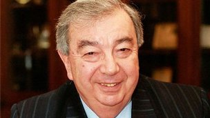 Евгению Примакову вручили диплом Почётного доктора Академического университета